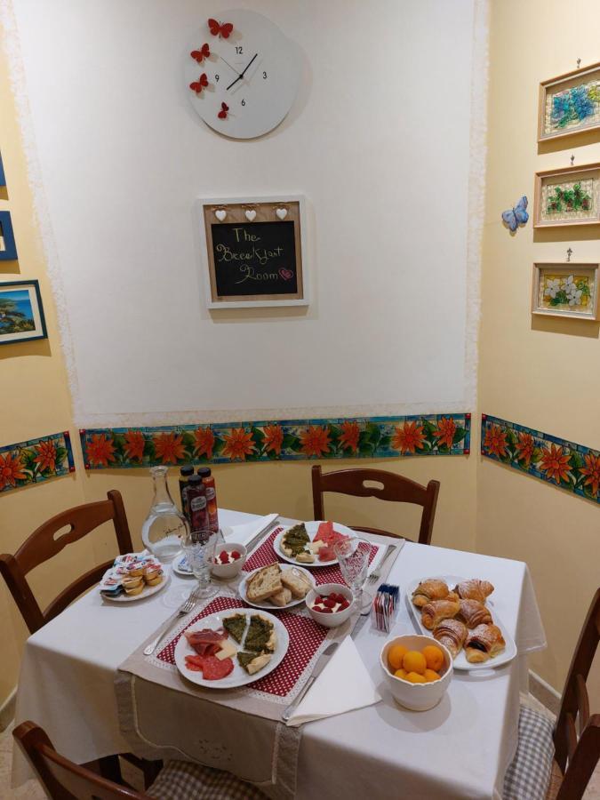 Gaia'S Room B&B Rome Bagian luar foto