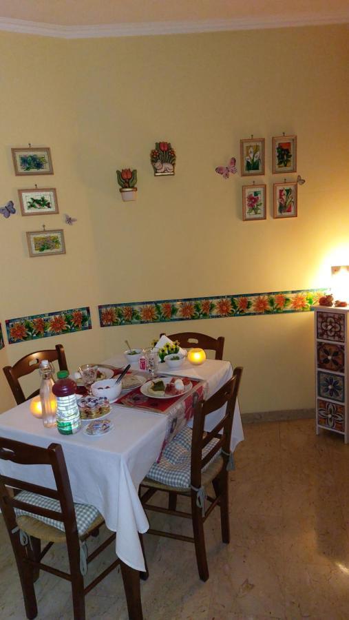 Gaia'S Room B&B Rome Bagian luar foto