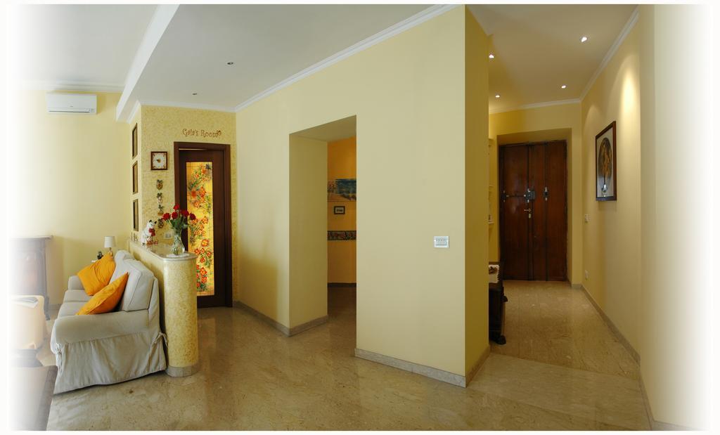 Gaia'S Room B&B Rome Bagian luar foto